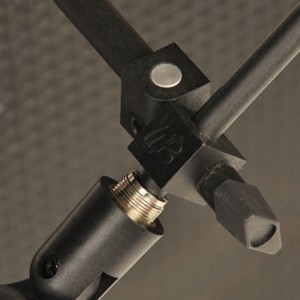 Amp Hook 05