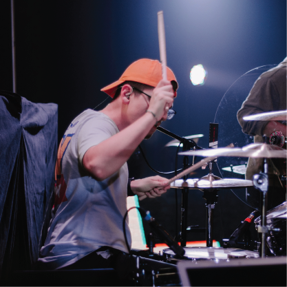 Christian Estrada - Heartbeat Worship